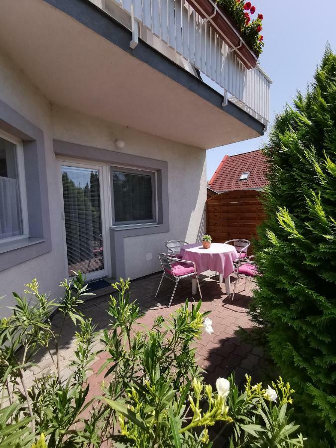Forrest Apartman Gyenesdias Bagian luar foto
