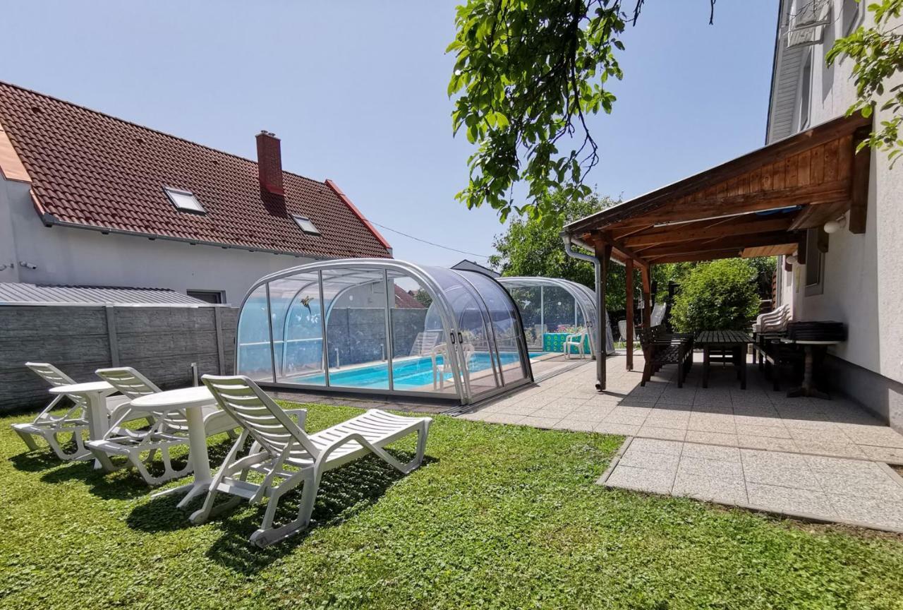 Forrest Apartman Gyenesdias Bagian luar foto
